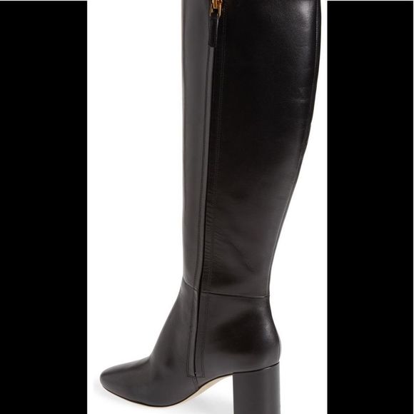 Elegant Black Leather Knee-High Boots - Picture 11 of 11